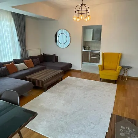3 Bedroom Luxurious Next To Sheraton And Tennis Academy In Begonya Residency, Akbati Mall דירה